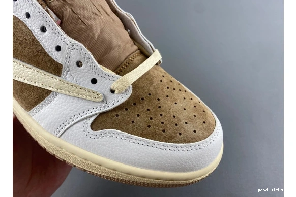 DM7866-106 Low 1 DM7866-106 Retro OG SP  Jordan Scott Travis 0302